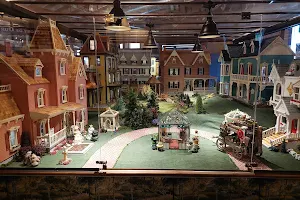 Great American Dollhouse Museum image
