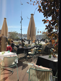 Atmosphère du Restaurant français Restaurant Le relais 50 à Marseille - n°2