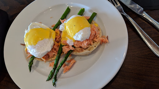 Wine Store «Yiannis Wine Shop», reviews and photos, 401 N Great Neck Rd #123, Virginia Beach, VA 23454, USA