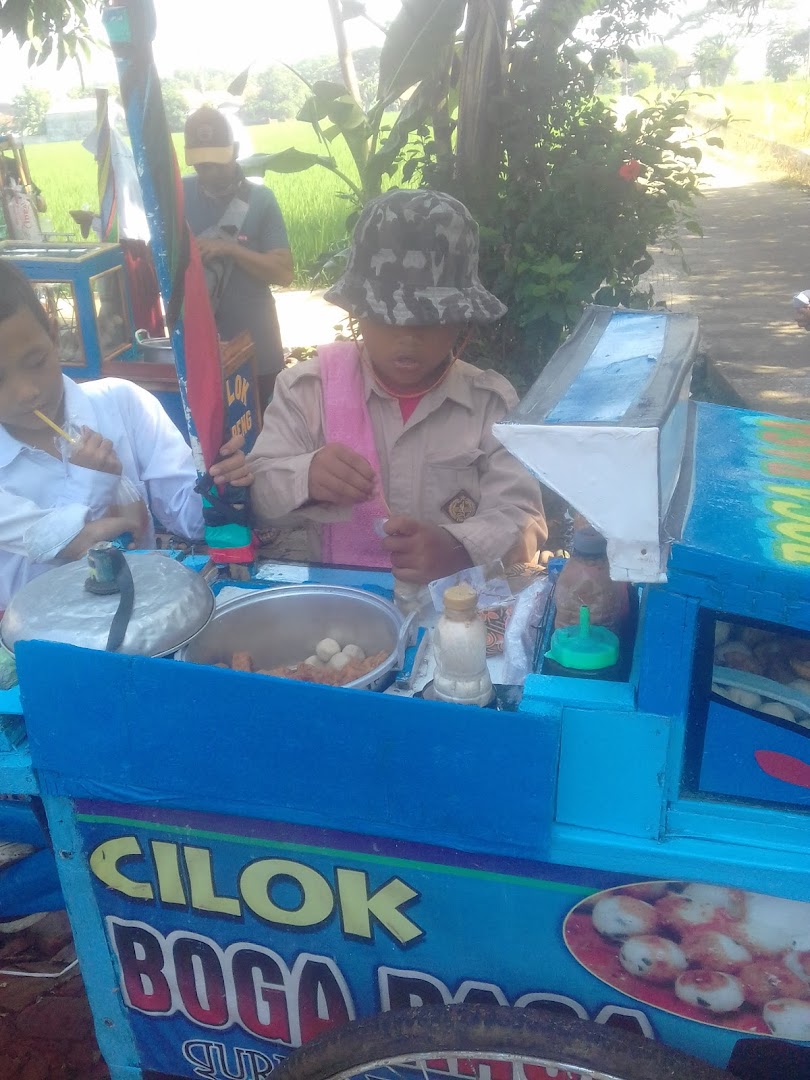 Rumah Idin Tukang Cilok Photo