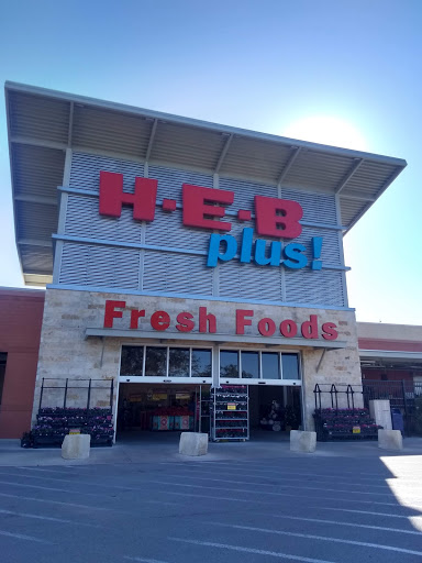 Grocery Store «H-E-B plus!», reviews and photos, 20725 TX-46, Spring Branch, TX 78070, USA