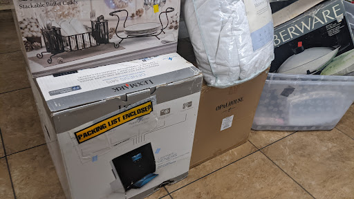 Thrift Store «Goodwill Retail Store & Donation Center», reviews and photos