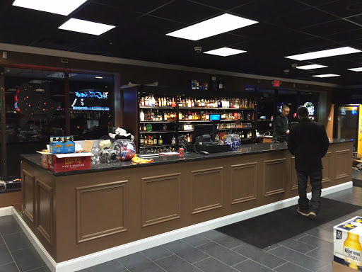 Liquor Store «Enfield Liquor and Wine», reviews and photos, 920 Enfield St, Enfield, CT 06082, USA