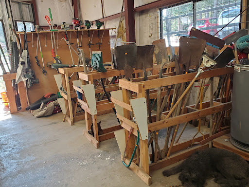 Thrift Store «Habitat For Humanity», reviews and photos, 12359 Loma Rica Dr, Grass Valley, CA 95945, USA