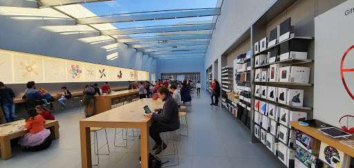 Computer Store «Apple Stanford», reviews and photos, 379 Stanford Shopping Center, Palo Alto, CA 94304, USA