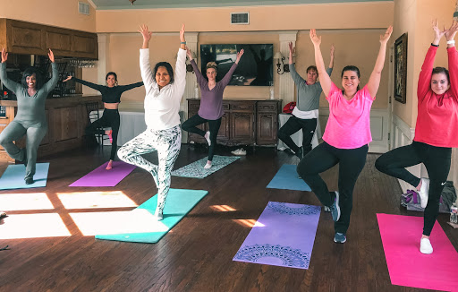 Yoga Studio «Arlington Yoga Center», reviews and photos, 1011 W Abram St, Arlington, TX 76013, USA