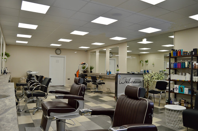 Reviews of Fircroft Hairdressing in Ipswich - Barber shop