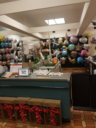 Supermarket «Dierbergs Markets», reviews and photos, 222 N Hwy 67, Florissant, MO 63031, USA