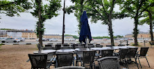 Atmosphère du Restaurant La Guinguette à Versailles - n°19