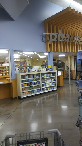 Grocery Store «Dillons», reviews and photos, 3020 E Douglas Ave, Wichita, KS 67214, USA