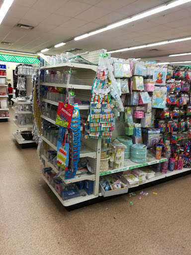 Dollar Store «Dollar Tree», reviews and photos, 2585 Almaden Rd, San Jose, CA 95125, USA