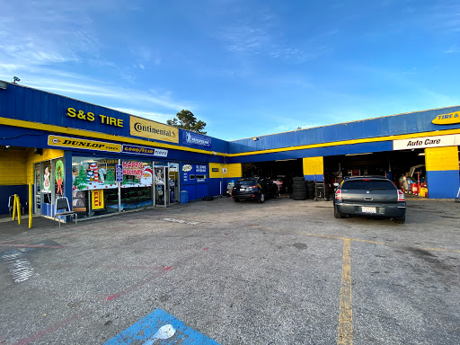 Tire Shop «S & S Tire and Auto Repair», reviews and photos, 597 S Murphy Ave, Sunnyvale, CA 94086, USA