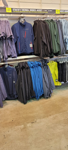 Clothing Store «Eddie Bauer Outlet», reviews and photos, 15813 FL-535, Orlando, FL 32837, USA