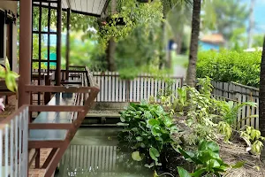 Garden House & Resort Style image