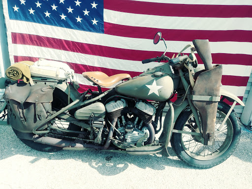 Motorcycle Dealer «Tampa V-Twin», reviews and photos, 16336 N Florida Ave, Lutz, FL 33549, USA