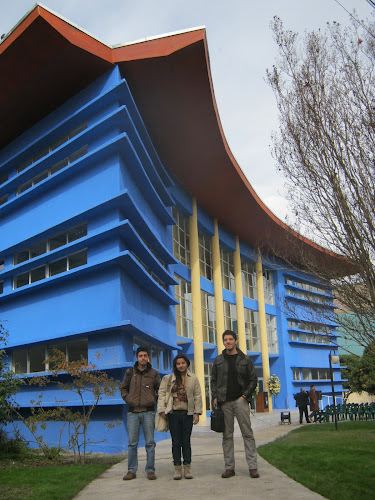 Biblioteca Universidad Adventista de Chile - Librería