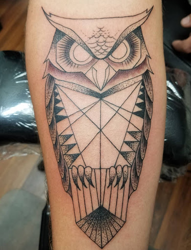 Tattoo Shop «Mr. Williams Tattoo Co.», reviews and photos, 216 E Main St, Tavares, FL 32778, USA