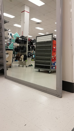 Department Store «Marshalls», reviews and photos, 28390 Dequindre Rd #600, Warren, MI 48092, USA