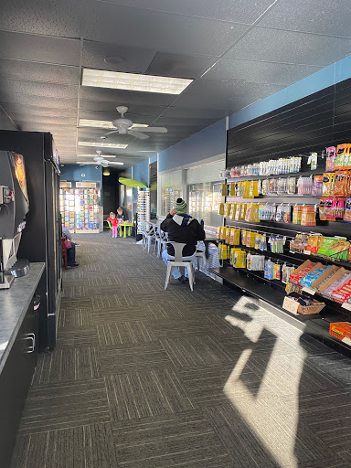 Car Wash «Hazel Dell Car Wash», reviews and photos, 8200 NE Hwy 99, Vancouver, WA 98665, USA