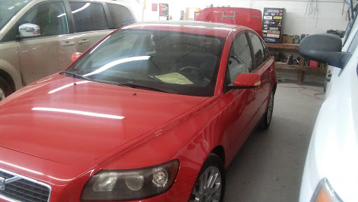 Auto Body Shop «Diamond Auto Painting & Collision», reviews and photos, 1360 Old Dixie Highway, West Palm Beach, FL 33403, USA