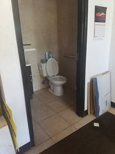 Brake Shop «Mad Hatter Auto Repair», reviews and photos, 14 Cranbrook Dr, Enfield, CT 06082, USA