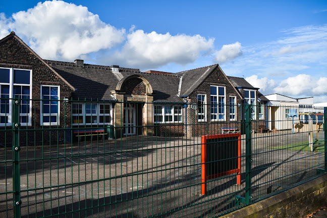 Higher Lane Primary School