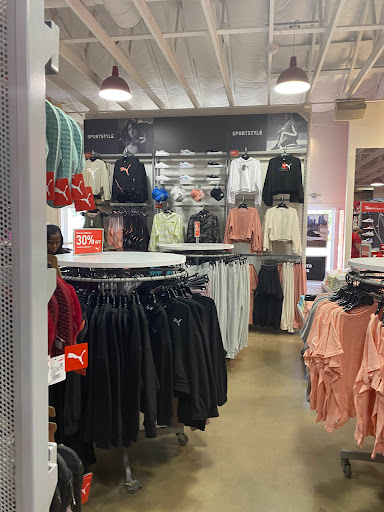 Shoe Store «PUMA», reviews and photos, 905 Lighthouse Pl, Michigan City, IN 46360, USA