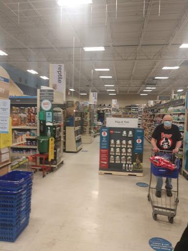 Pet Supply Store «PetSmart», reviews and photos, 4465 US-14, Crystal Lake, IL 60014, USA