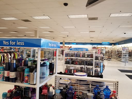 Clothing Store «Ross Dress for Less», reviews and photos, 1023 Edwards Ferry Rd NE, Leesburg, VA 20176, USA