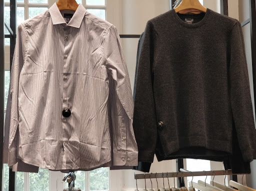 Stores to buy men's long sleeve polo shirts Delhi