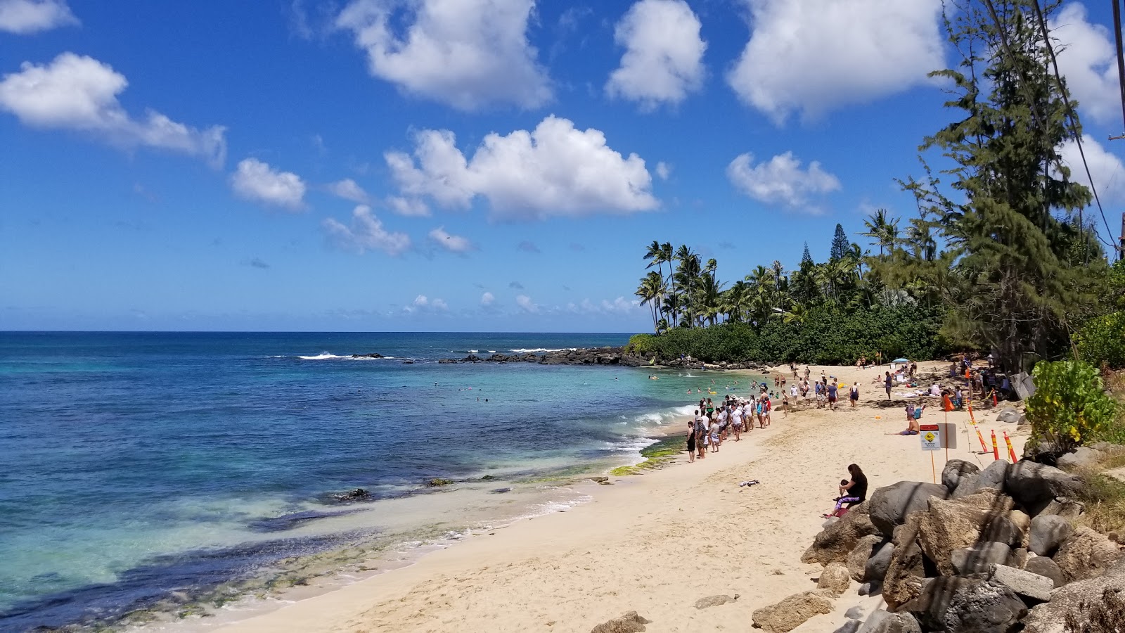 Laniakea Beach 🏖️ O'ahu island, United States detailed features, map