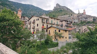 Hopital Local Saint Lazare à Tende