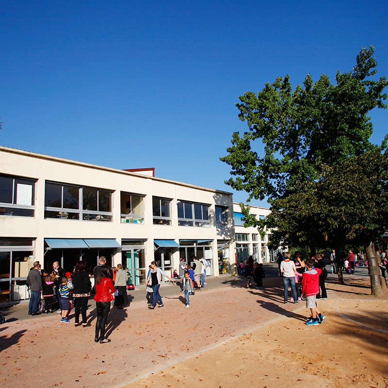 École élémentaire publique Marie Curie