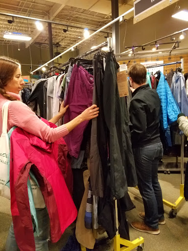 Camping Store «REI», reviews and photos, 601 N Lamar Blvd, Austin, TX 78703, USA