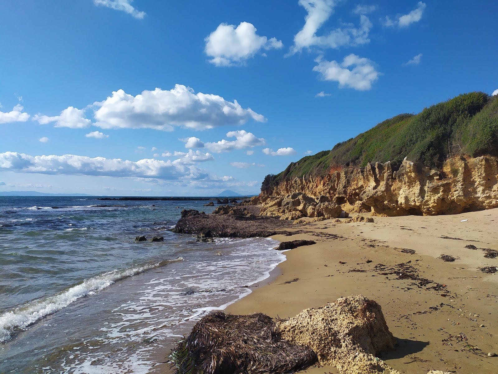 Foto van Agios Ilias beach met hoog niveau van netheid