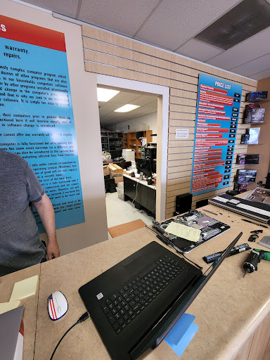 Computer Repair Service «Lake Zurich Computer Services & Repair», reviews and photos, 584 W State Rte 22, Lake Zurich, IL 60047, USA