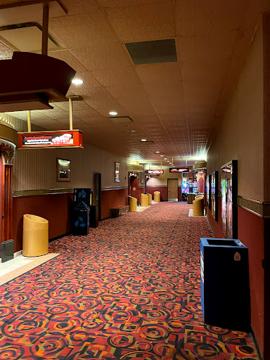 Movie Theater «Cinemark 16», reviews and photos, 15171 Crossroads Pkwy, Gulfport, MS 39503, USA