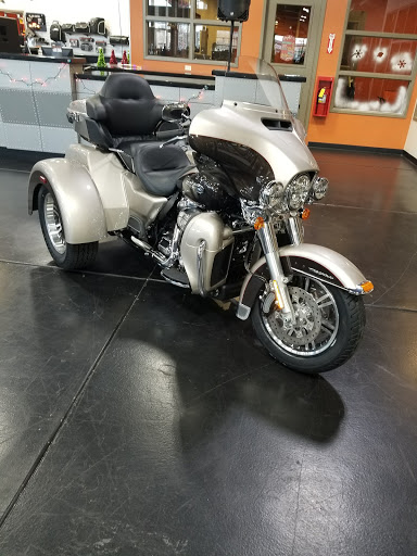 Harley-Davidson Dealer «Chicago Harley-Davidson», reviews and photos, 2929 Patriot Blvd, Glenview, IL 60026, USA