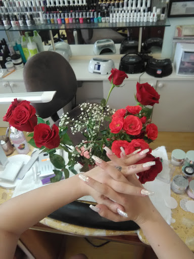 Nail Salon «Studio Salon», reviews and photos, 2939 Spafford St, Davis, CA 95618, USA