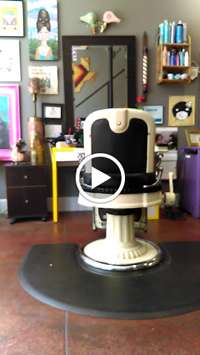 Hair Salon «Groove Hair Salon», reviews and photos, 115 Murray St, Dallas, TX 75226, USA