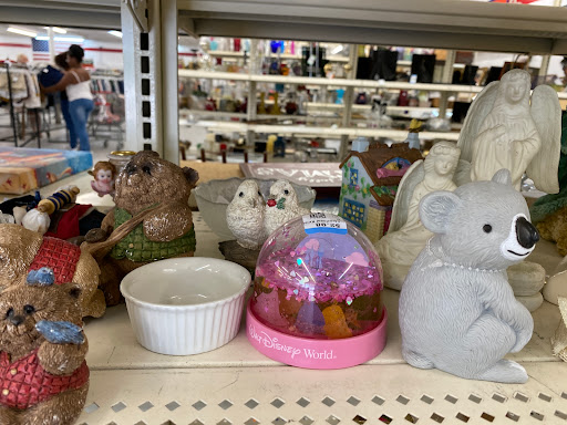 Thrift Store «City Thrift», reviews and photos, 728 Edgewood Ave N, Jacksonville, FL 32254, USA