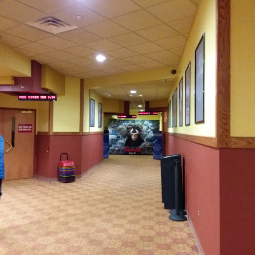 Movie Theater «Tri-County Cineplex», reviews and photos, 1871 Cumberland Falls Hwy, Corbin, KY 40701, USA