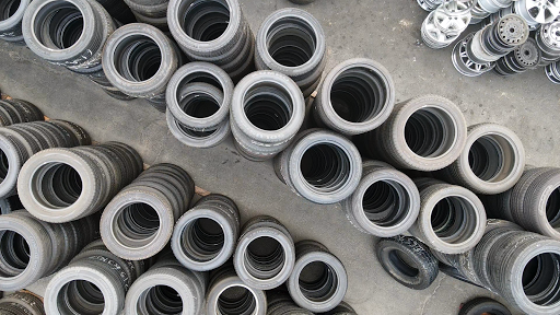 Used Tire Shop «EJ Tires and Auto Repair», reviews and photos, 7800 Auburn Blvd, Citrus Heights, CA 95610, USA