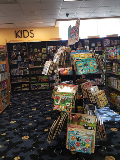 Book Store «Books-A-Million», reviews and photos, 335 Howe Ave, Cuyahoga Falls, OH 44221, USA
