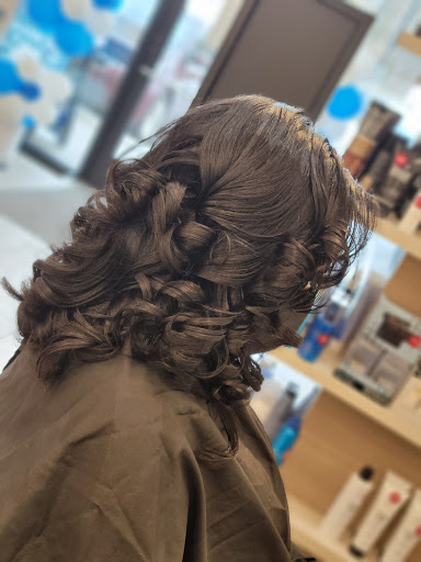 Hair Salon «Hair Cuttery», reviews and photos, 10010 Reisterstown Rd #20, Owings Mills, MD 21117, USA