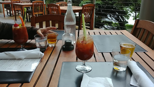 American Restaurant «Pinstripes», reviews and photos, 3849 Gallagher Dr, Edina, MN 55435, USA