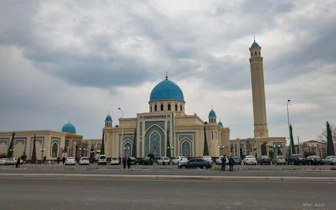 Islom Ota Masjidi image