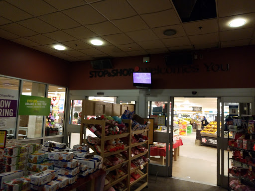 Supermarket «Super Stop & Shop», reviews and photos, 380 W Pleasantview Ave, Hackensack, NJ 07601, USA