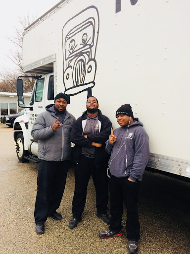 Moving and Storage Service «Two Men and a Truck», reviews and photos, 7886 Washington Ave, Racine, WI 53406, USA