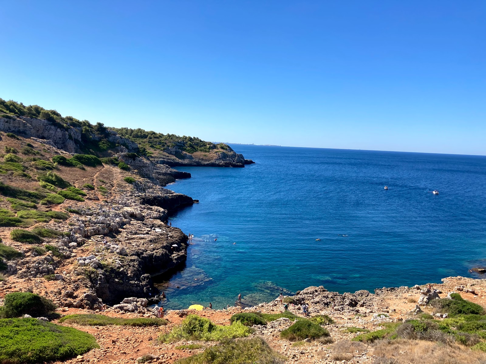 Fotografie cu Baia di Torre Uluzzo cu golful minuscul